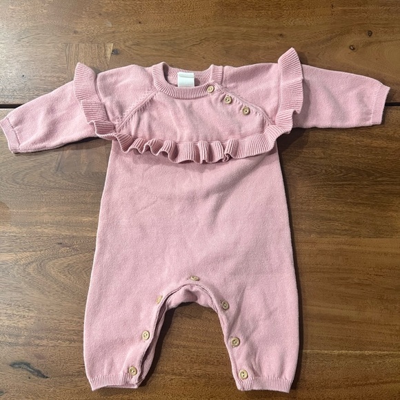 H&M Other - H&M newborn pink with ruffles knit romper